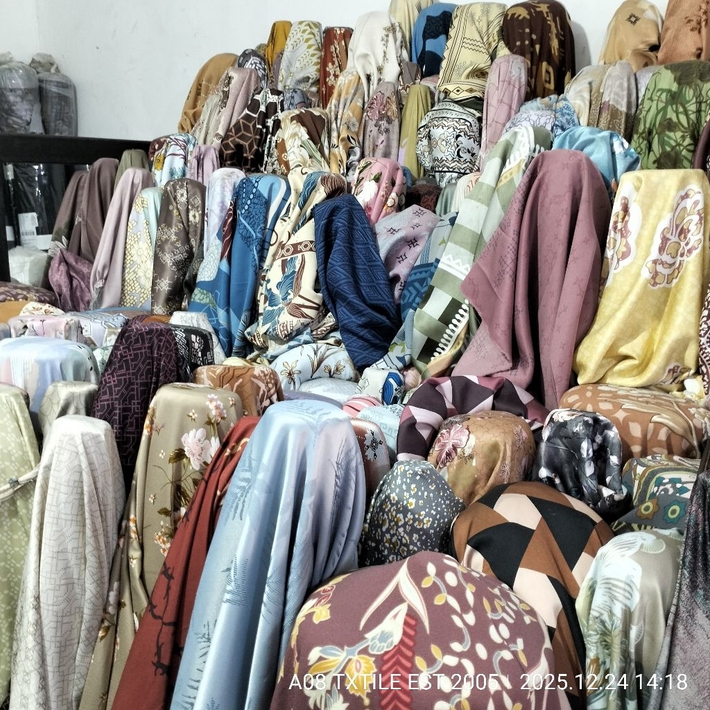 HARGA/0,5 M | BAHAN DIOR SILK PREMIUM MOTIF TERBARU | KAIN DIOR SILK PREMIUM | KAIN DIOR SILK MOTIF