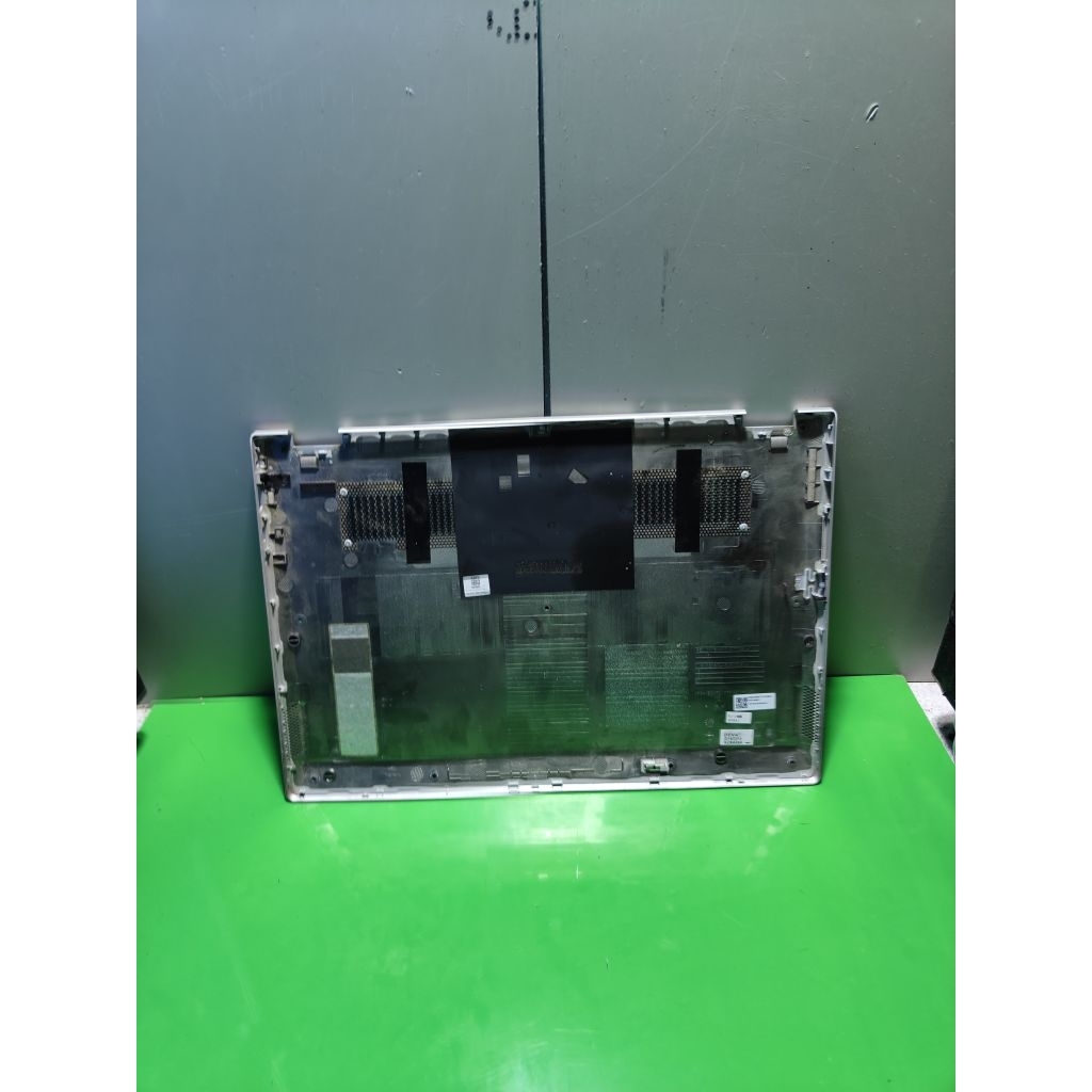 Casing Bawah Bottom Case Laptop Lenovo IdeaPad  C340 C340-14IWL C340-14API C340-14APL Touchscreen