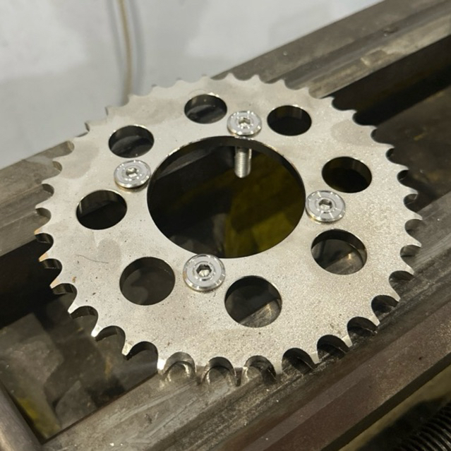 Baut Gear baut dudukan gear RX king, fiz, vega, jupiter, L stainless baut 12 gear 4pcs