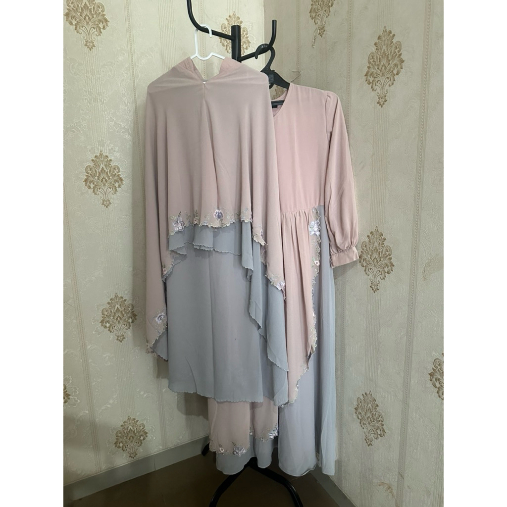 Preloved set khimar & gamis bordir syari dress bordir khimar bordir gamis bordir bukan sisesa