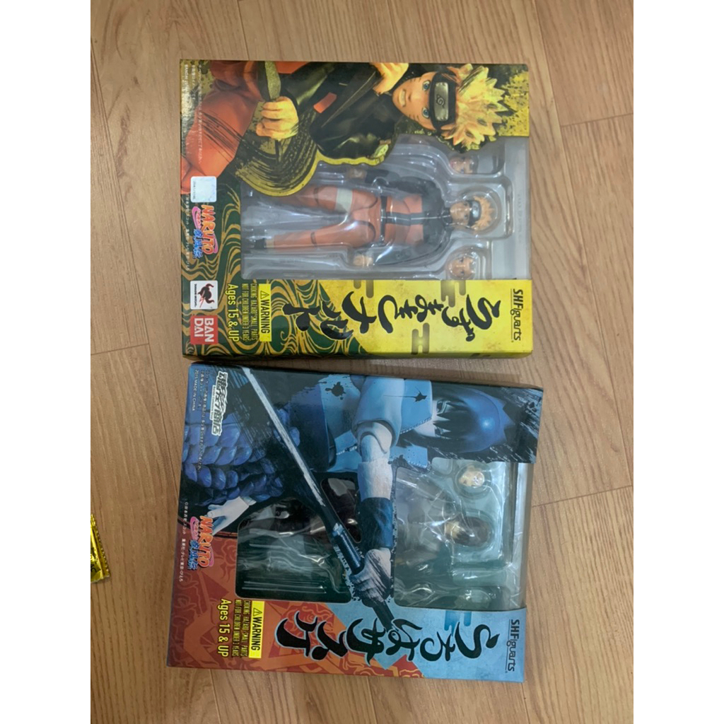 Set Figure SHF naruto original dan Sasuke Kws