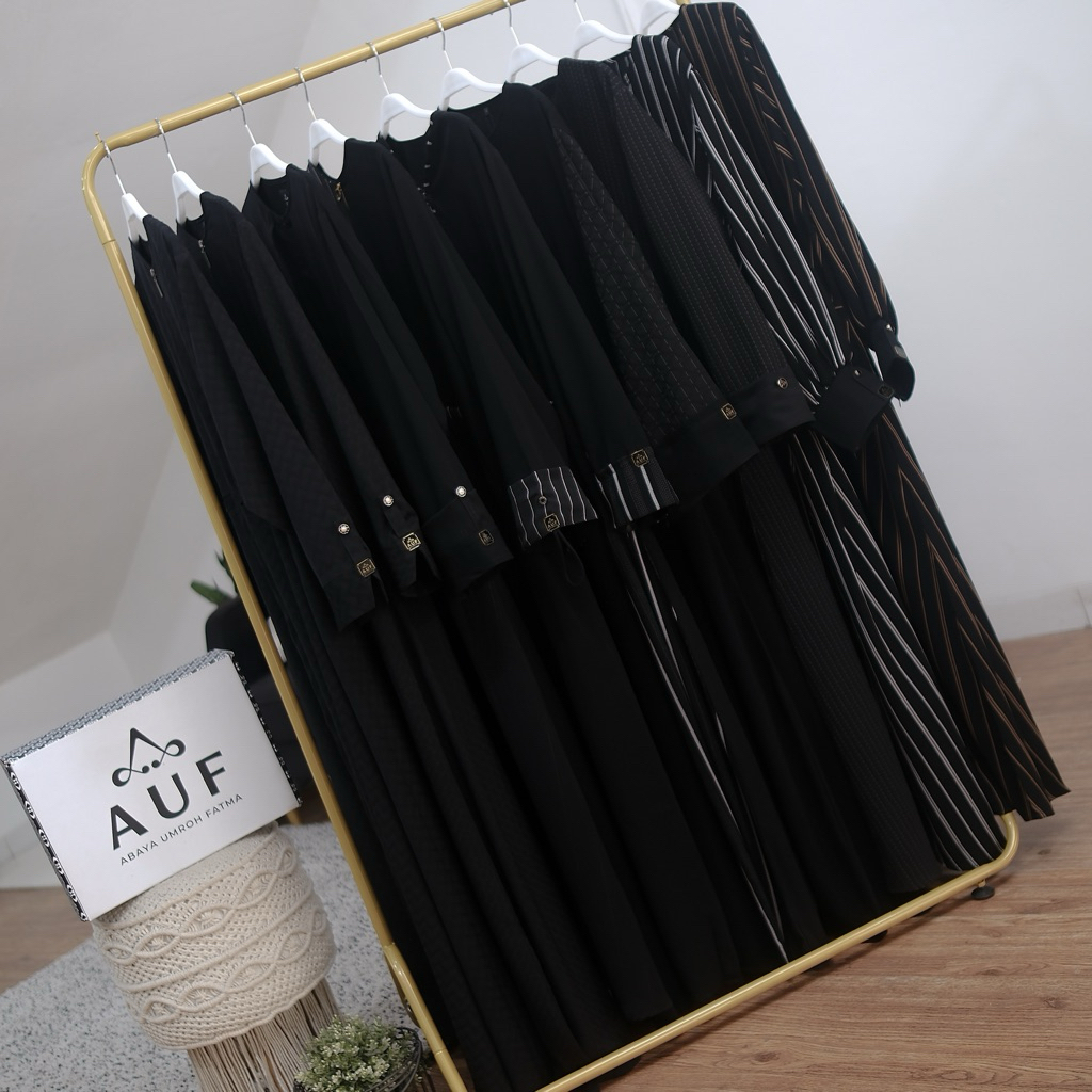 SERENITY IN BLACK - JET BLACK PREMIUM BY AUF QUEENOVA