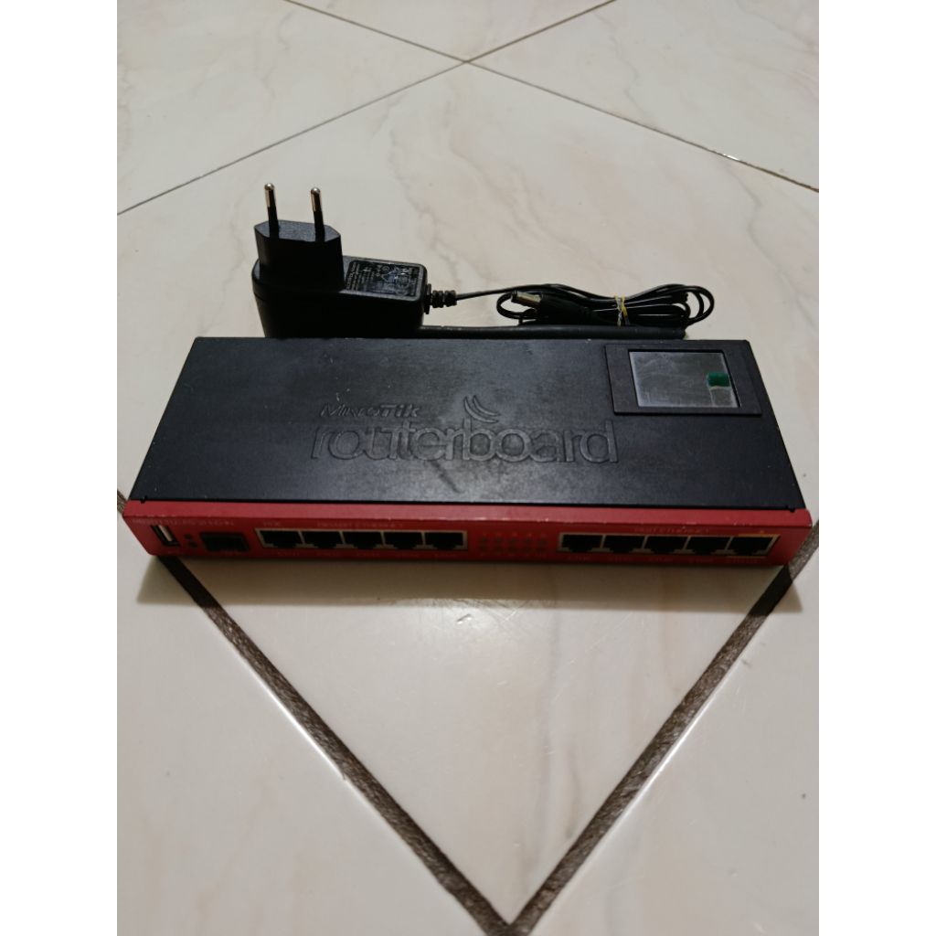 Mikrotik RB2011UiAS-2HnD-IN Bekas Normal