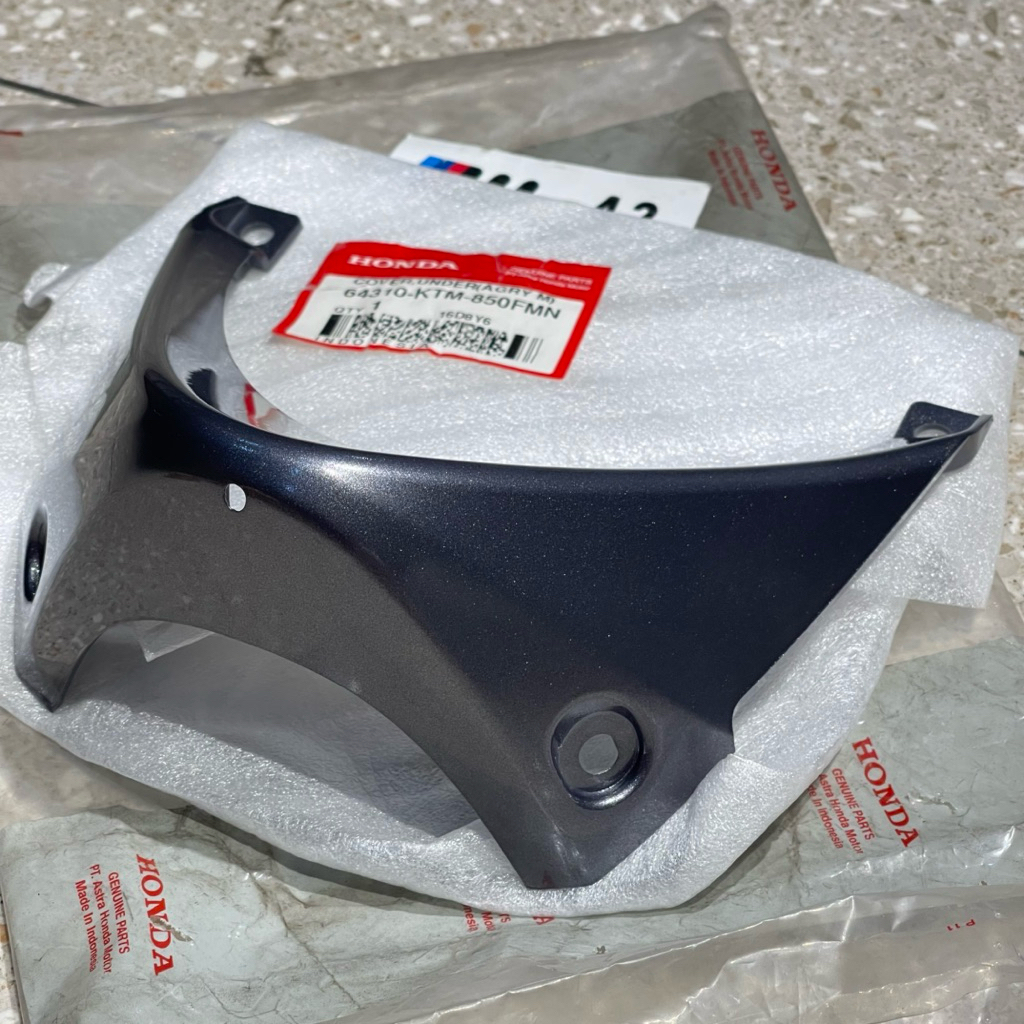 COVER UNDER TUTUP MESIN SAMBUNGAN BODY BAWAH SAYAP DEPAN SUPRA X 125 X125 OLD LAMA ABU ABU METALIK O