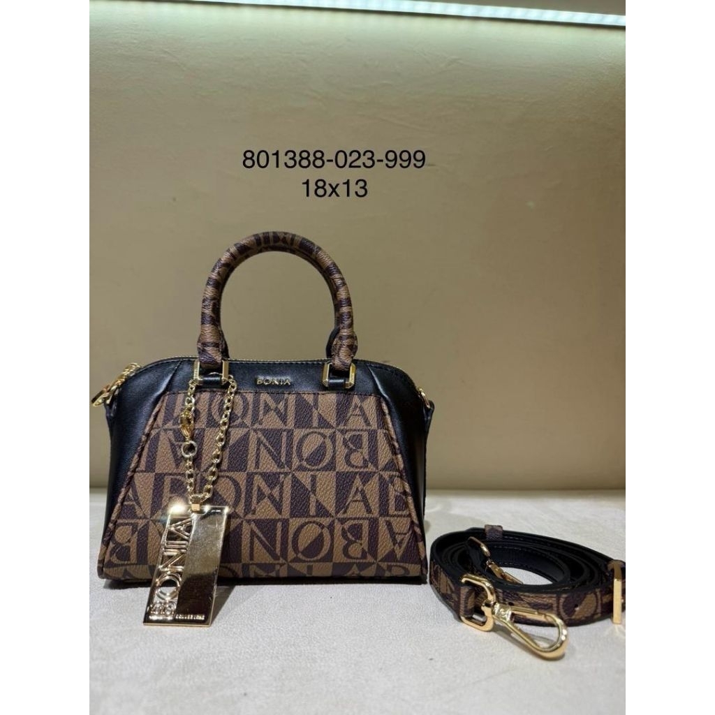 tas Bonia model antigona size xs, ready stok