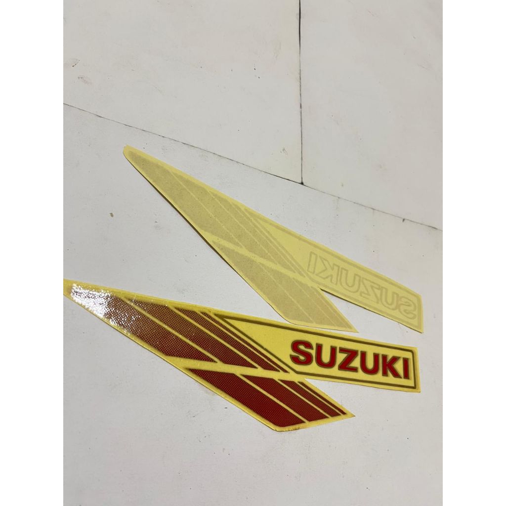 STRIPING STIKER LIST BODY SUZUKI RC 100