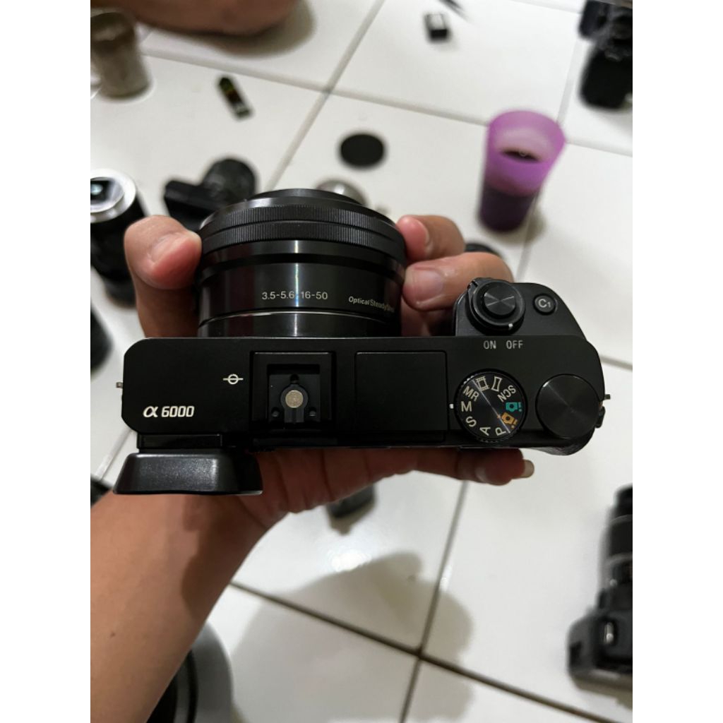 Sony a6000 kit bekas pemakaian