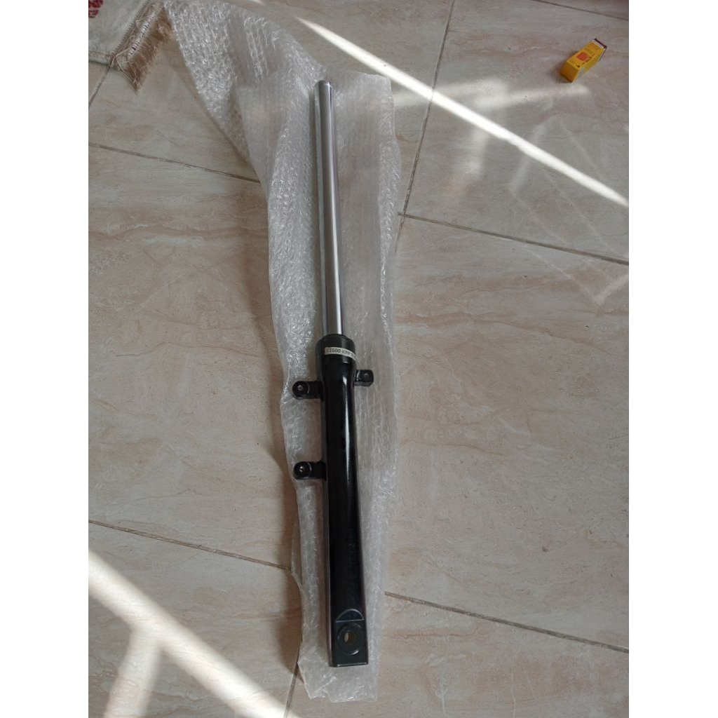 Shock Depan Kiri CBR 150R CBU Thailand 51500-KPP-T01