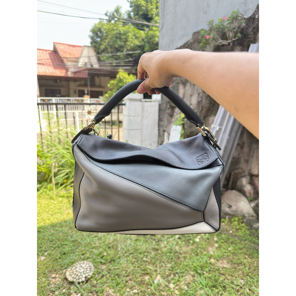 Loewe Puzzle Medium Tricolor Navy Grey