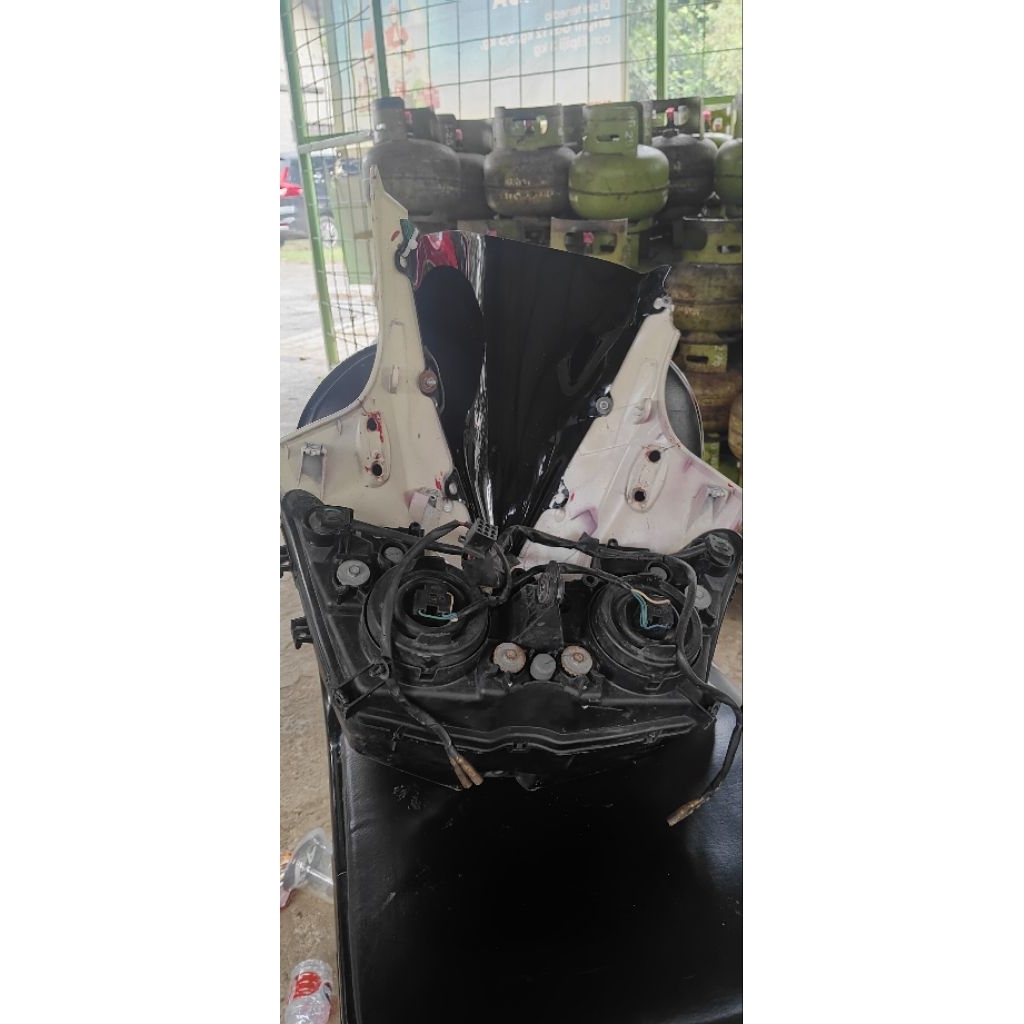 batok dan reflektor cbr k45a