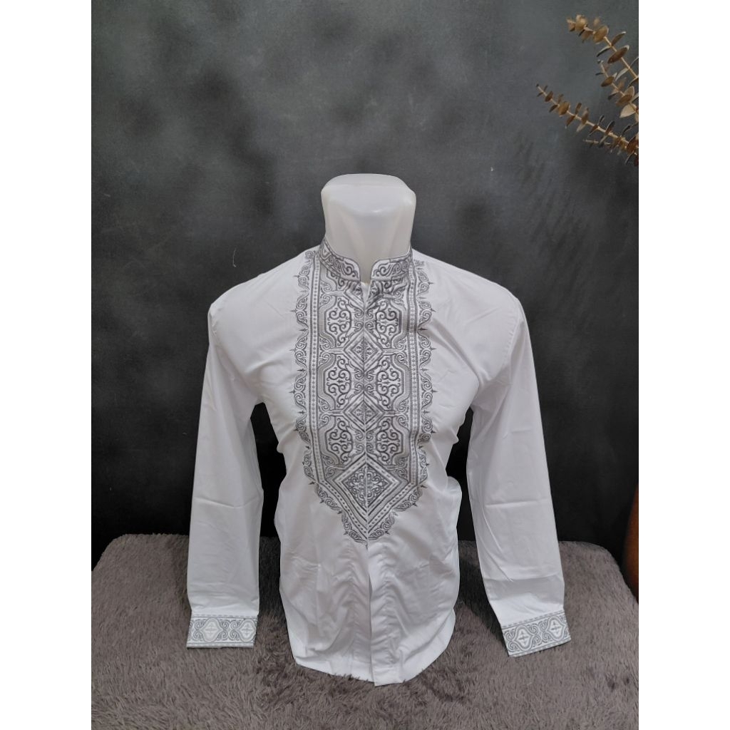 CICILI - KOKO TAMER LENGAN PANJANG PUTIH BERKANCING