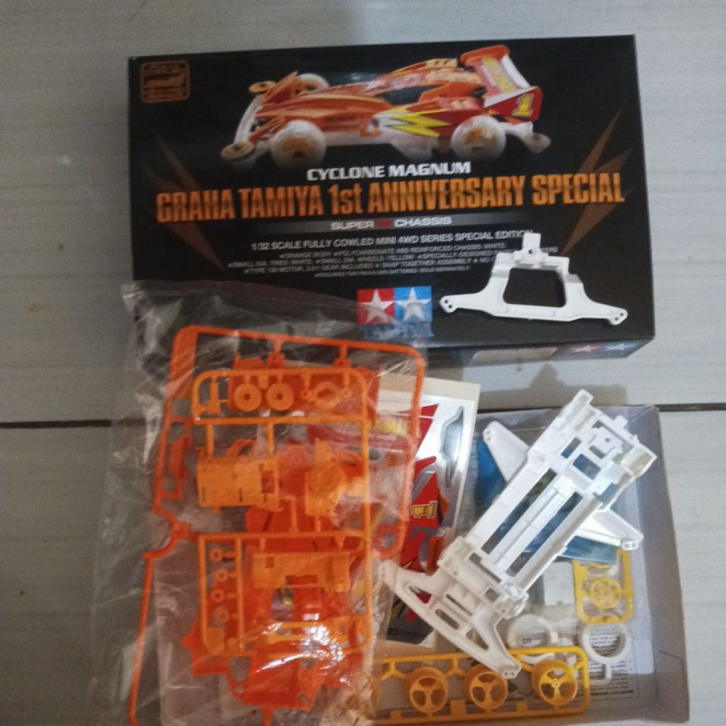 TAMIYA 92375 Graha tamiya 1st Anniversary Special (Cyclone magnum)