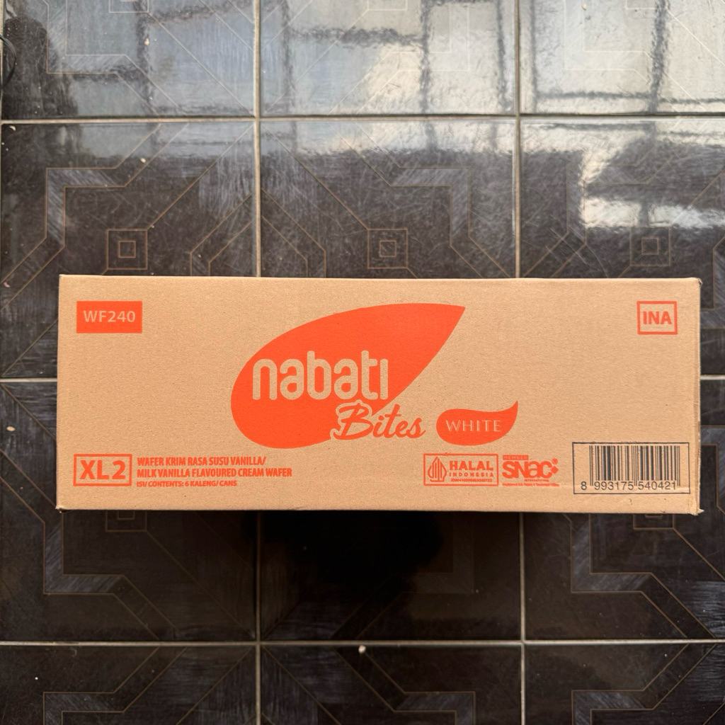 Nabati Bites Kaleng 1 Dus isi 6 Kaleng 240g 240gr 240 g gr gram - Wafer Krim Rasa Susu Vanila Milk V