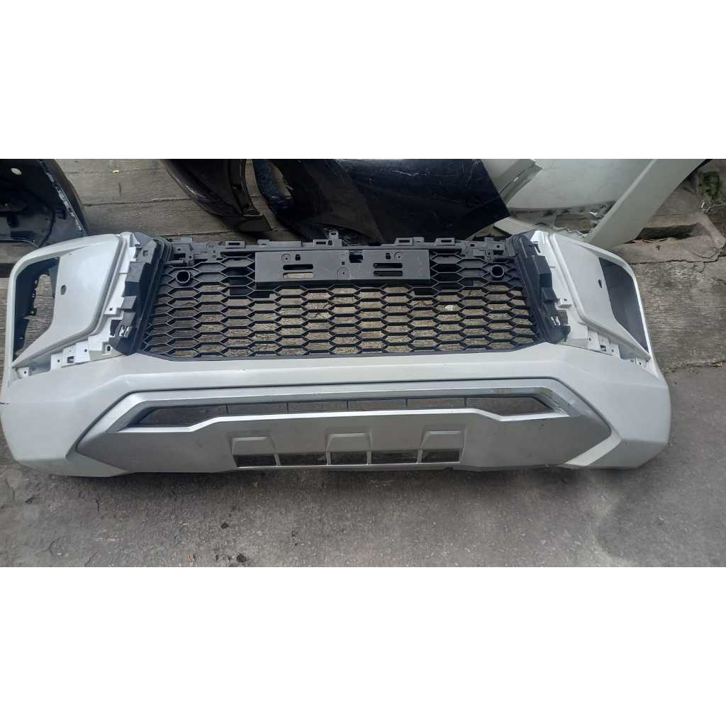 Bemper Depan Set Mitsubishi All New Pajero 2021