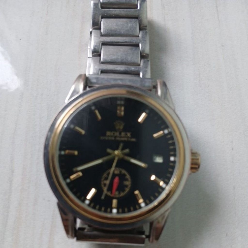 Jam tangan Rolex automatic dan putar sub second cantik mulus dan cakep normal tanpa kendala serta ak