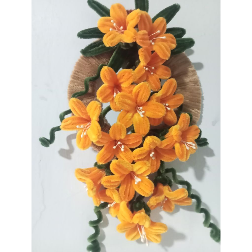 hiasan dinding bunga gantung