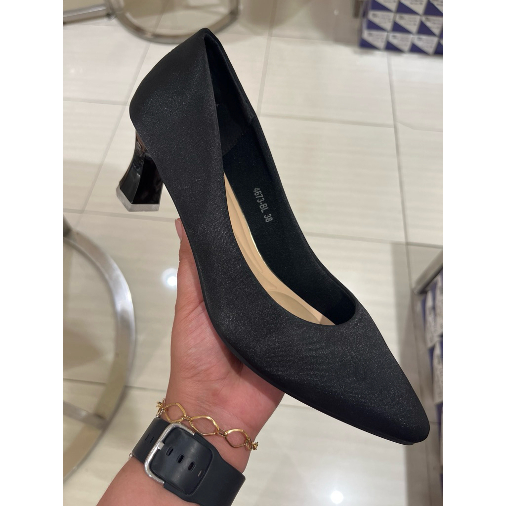 sepatu wanita hitam LAVIOLA SHOES