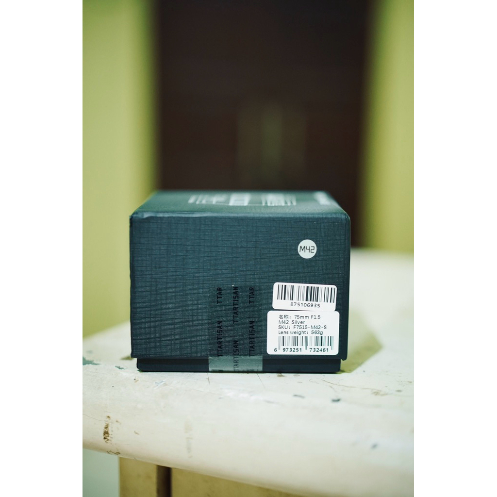 TTARTISAN 75mm F1.5 Swirly Bokeh