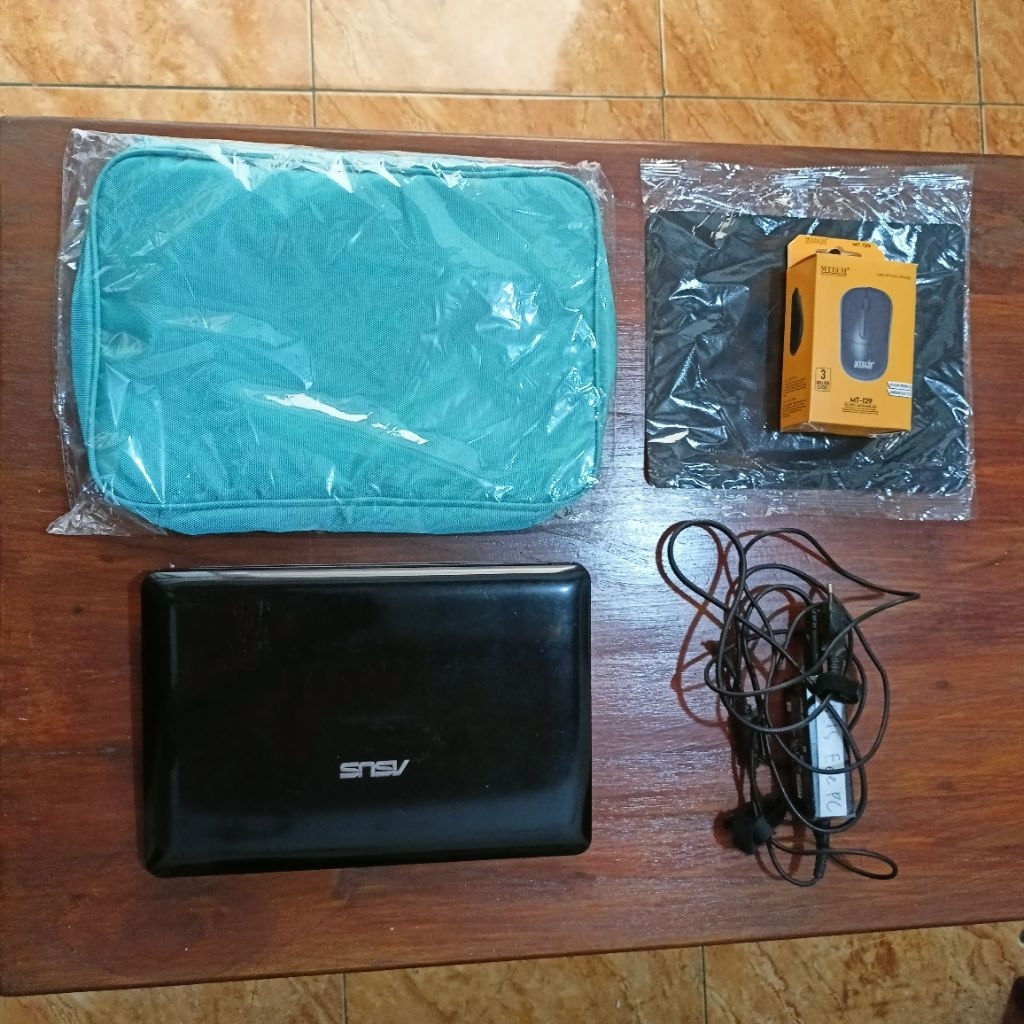 Laptop Mungil: Asus EEE PC Seashell Series