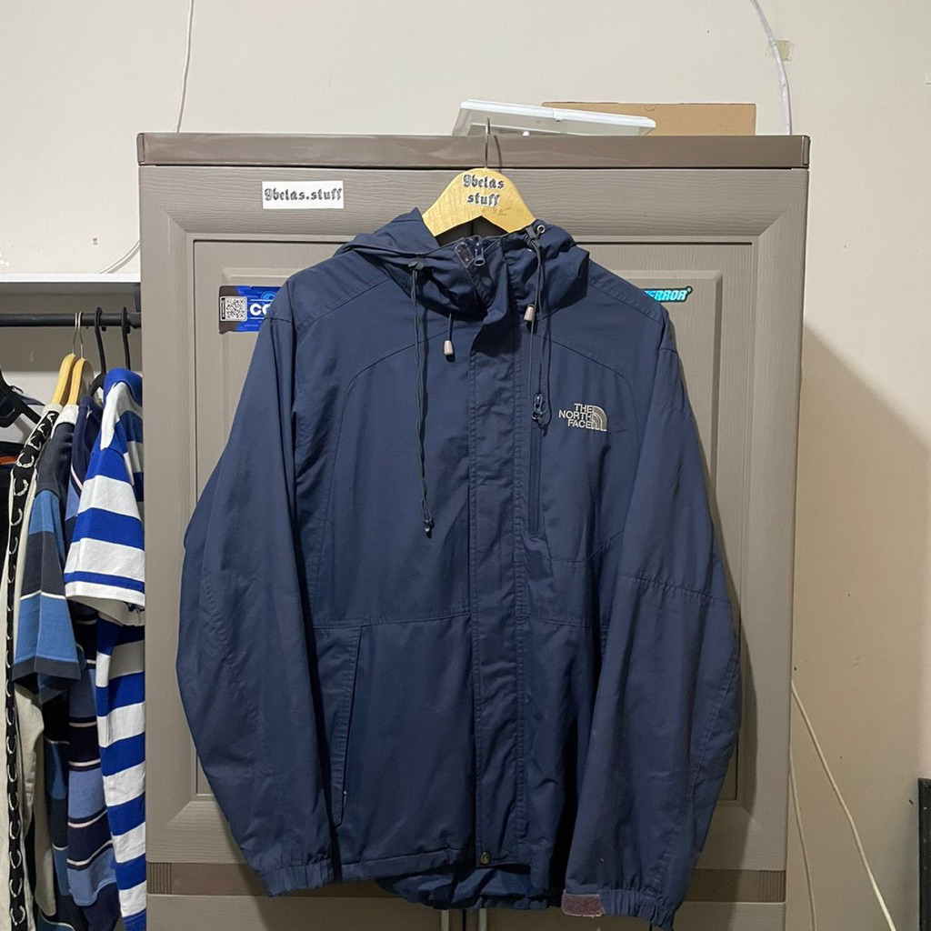 Outdoor TNF mp3 saku samping