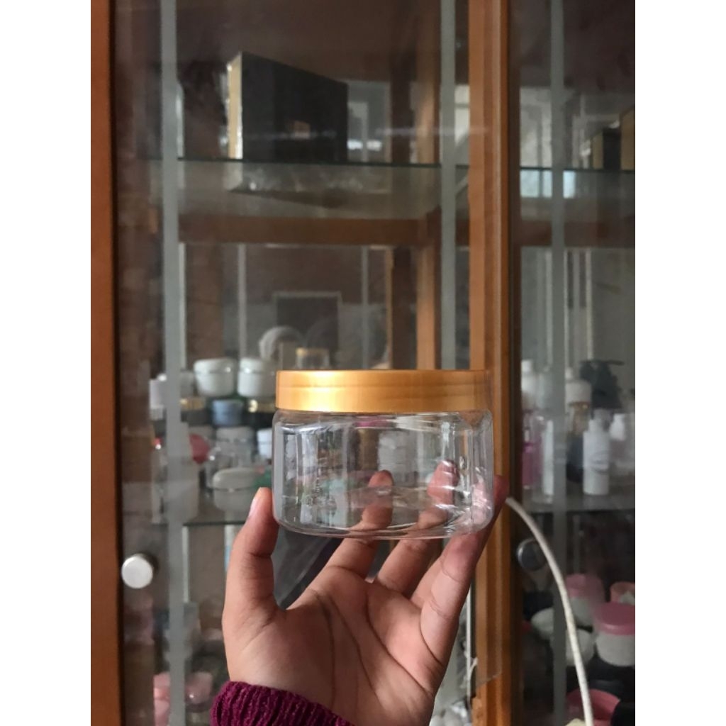 Pot Jar 250grm Kotak Bening Cap Gold