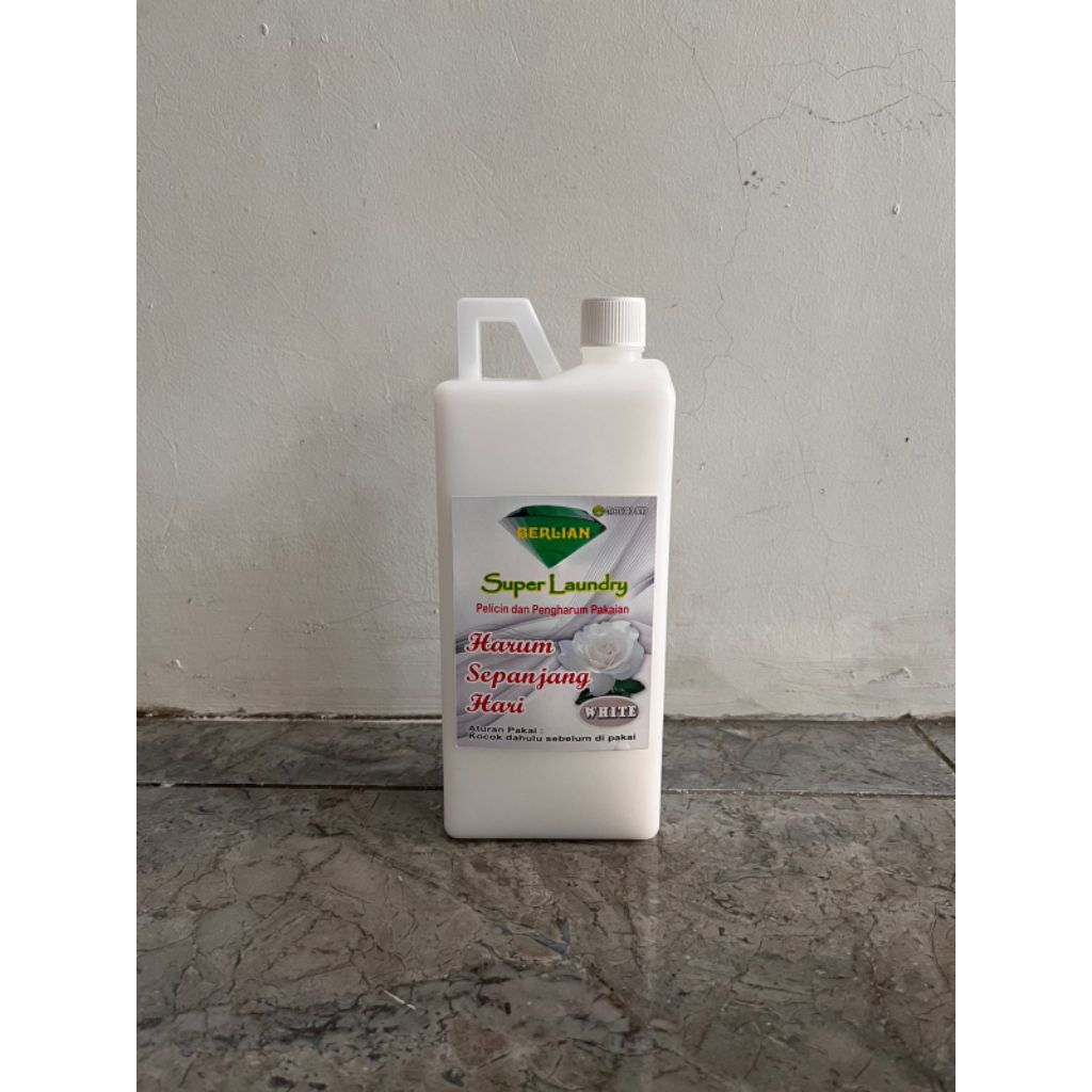 berlian super laundry varian putih
