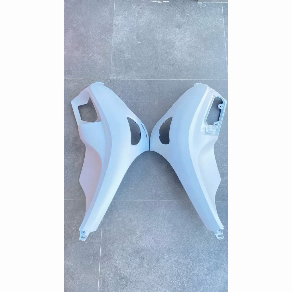 Cover Body Samping Depan Scoopy 2025 Cover Sayap Scoopy New 2025 Kanan Kiri Putih Doff Original