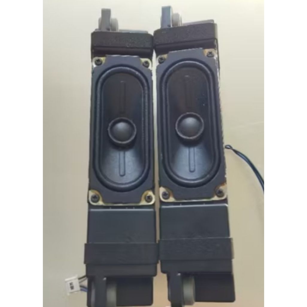 speakerTV led LG32LN5100 .