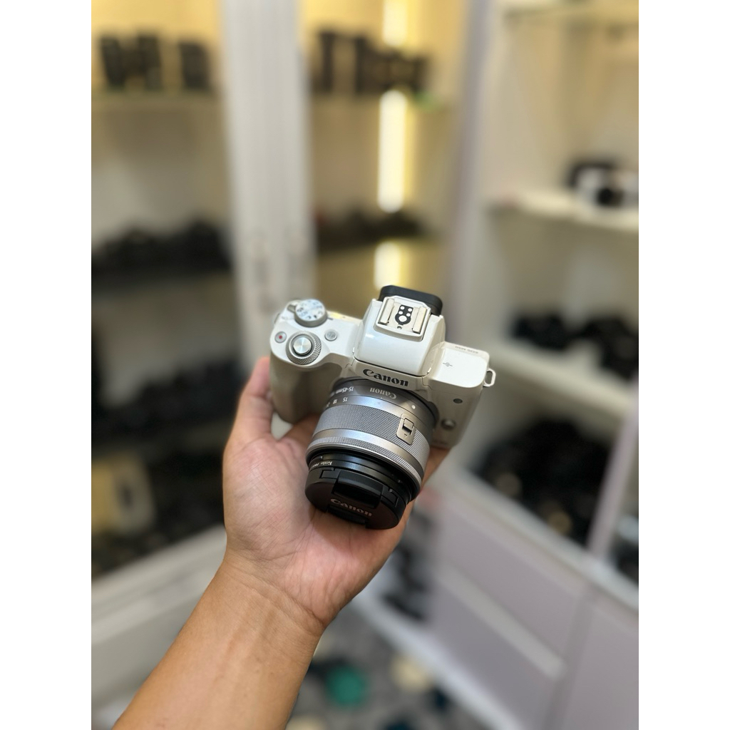 CANON M50 LENSA 15-45 MULUS