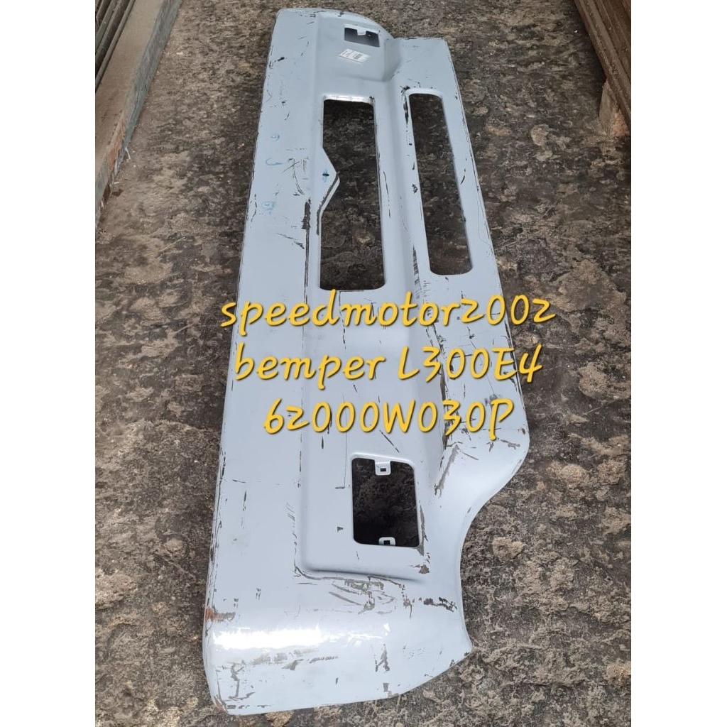 Bemper depan L300 new euro4 cocok untuk semua type L300. Tidak termasuk bracket/dudukan nya
