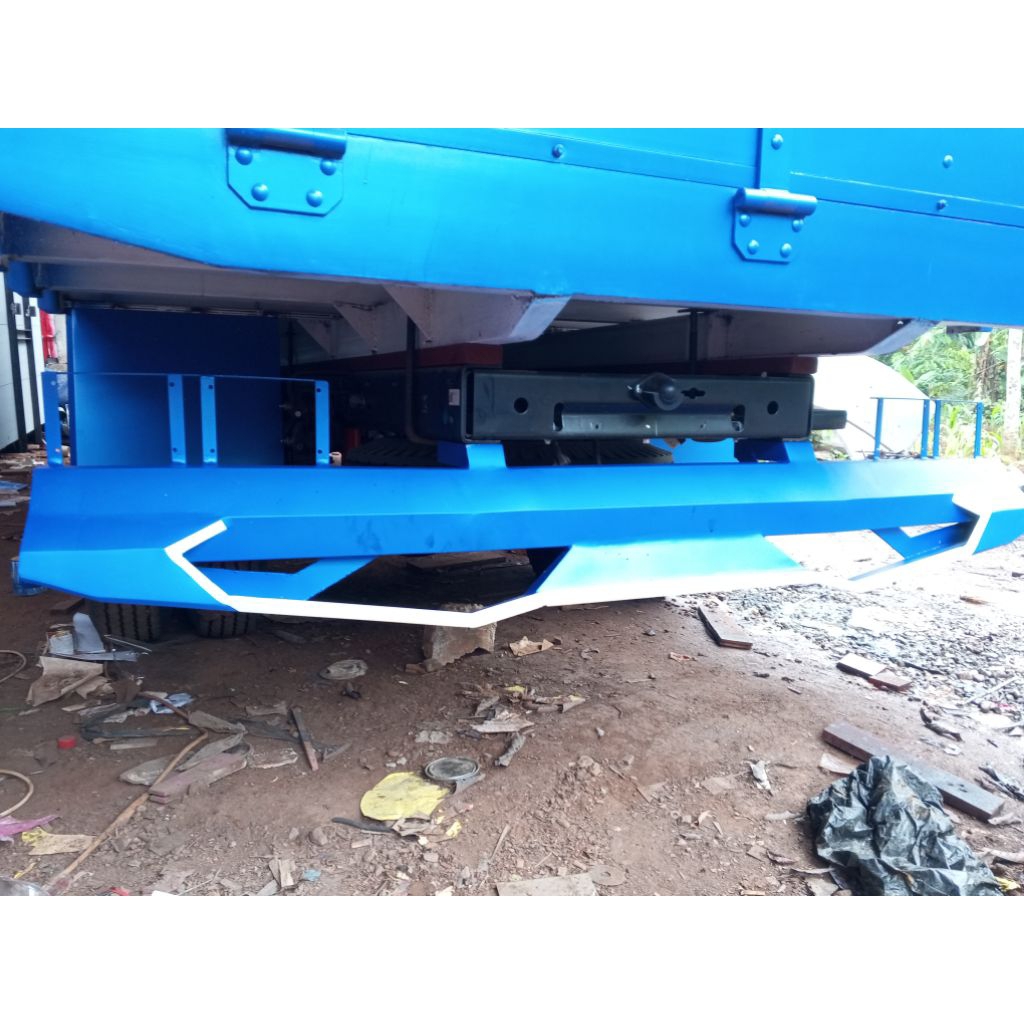 Dudukan lampu belakang truk lampu Formosa