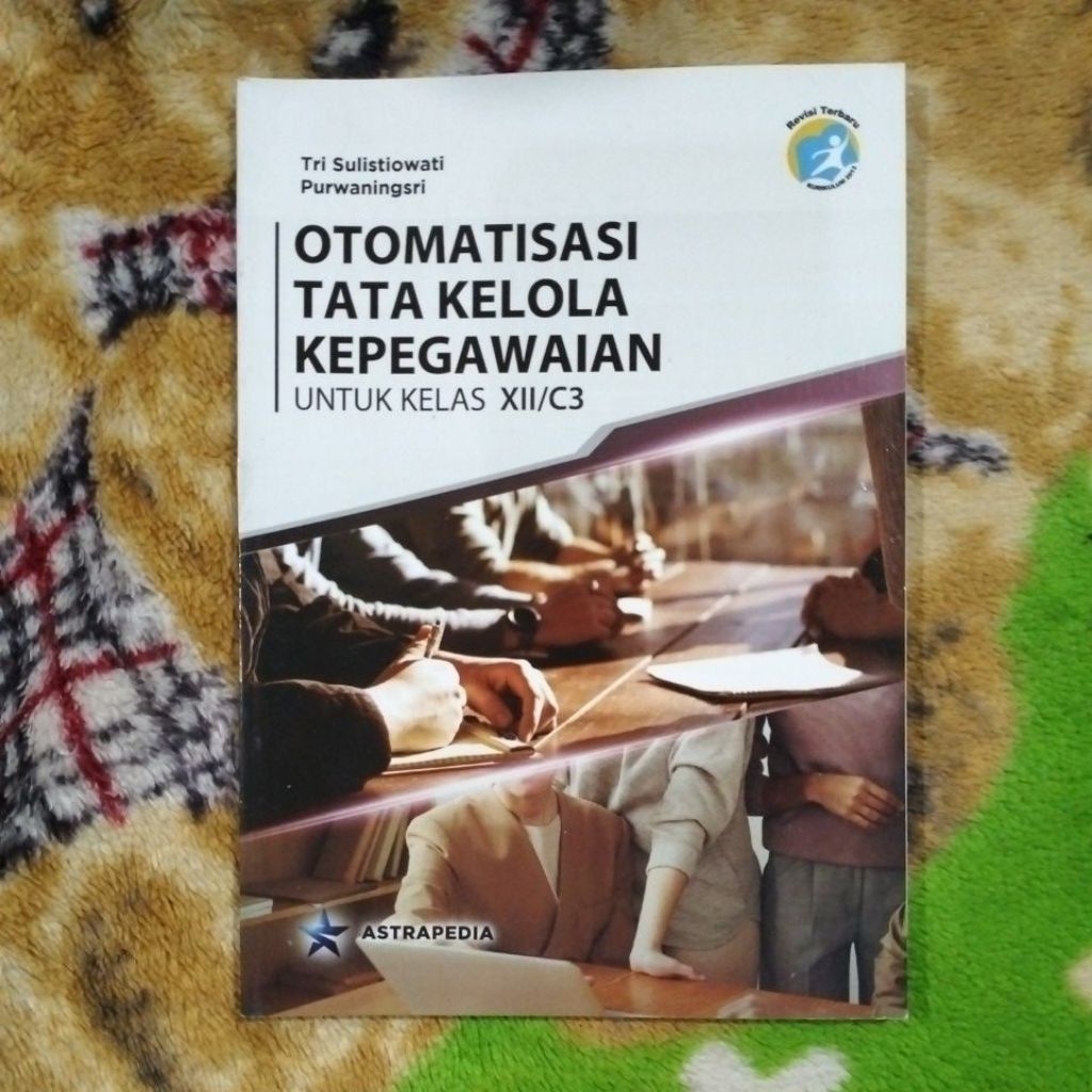 BUKU OTOMATISASI TATA KELOLA KEPEGAWAIAN KELAS 12 C3
