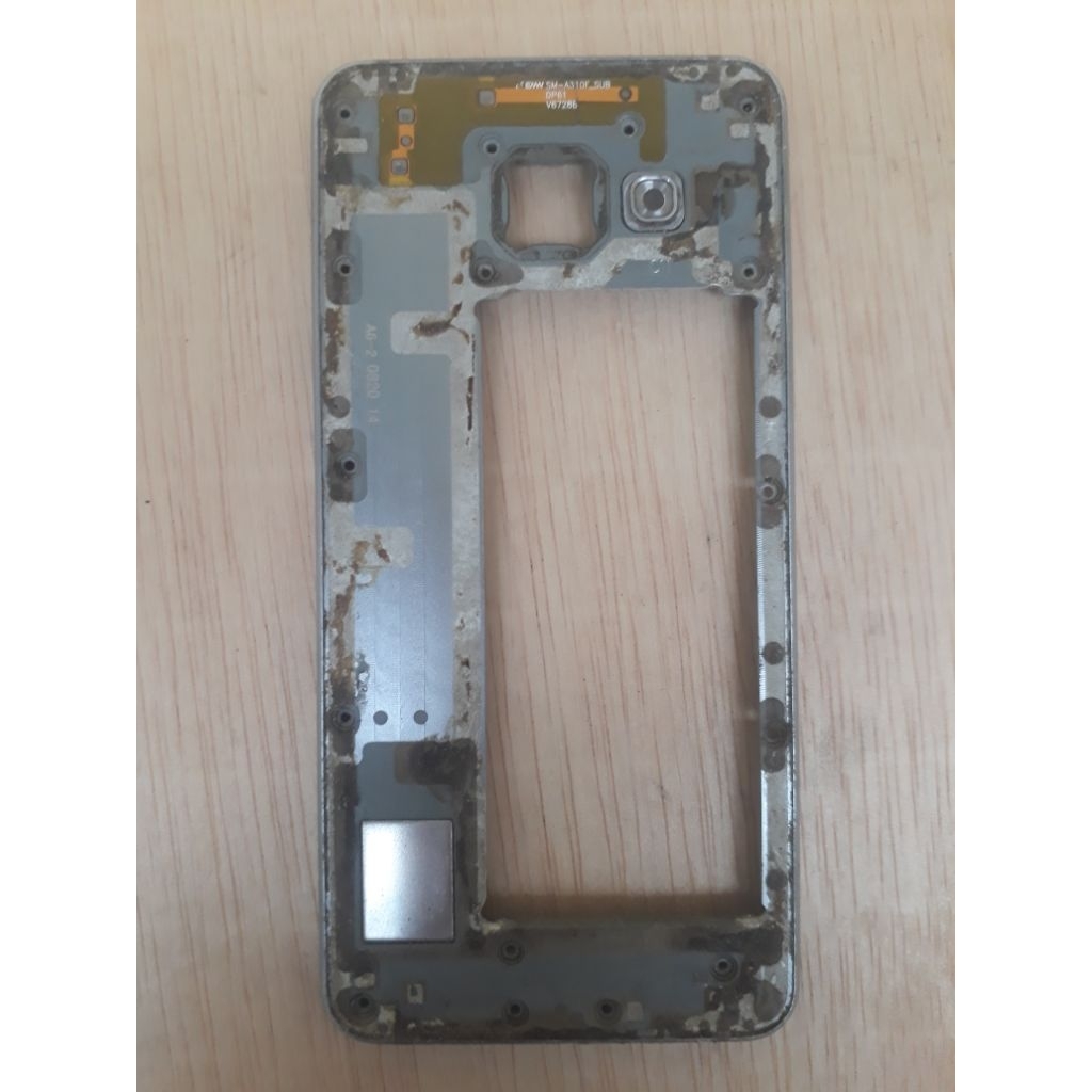 FRAME TATAKAN LCD SAMSUNG A3 2016 A310 BEKAS ORI COPOTAN