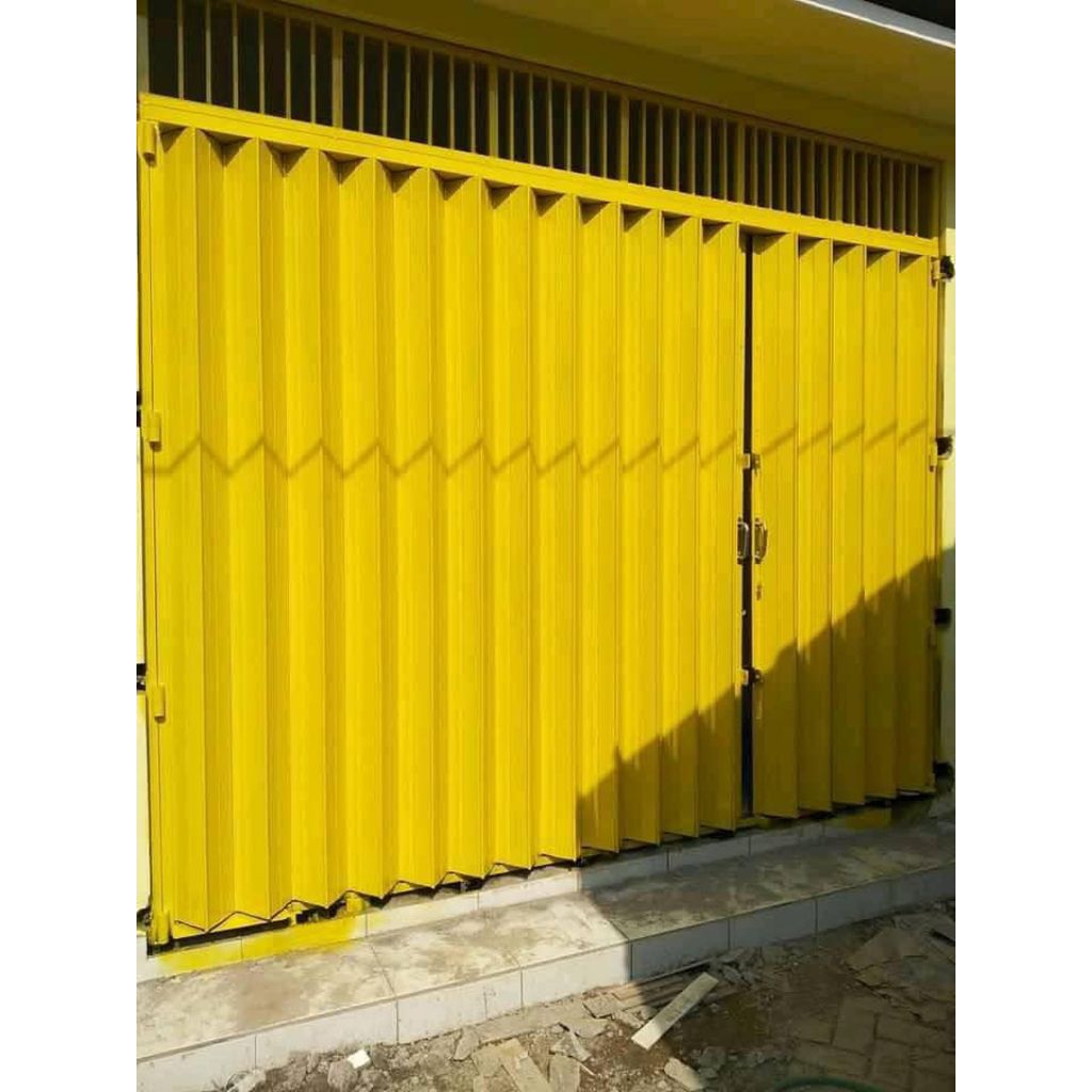 Pintu folding gate/harmonika