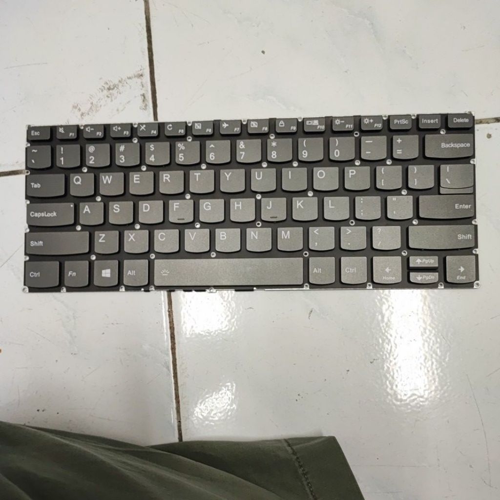 Keyboard Laptop Ideapad C340-14 C340-14IWL C340-14API Backlight Hitam - Keyboard  C340-14 Series US 