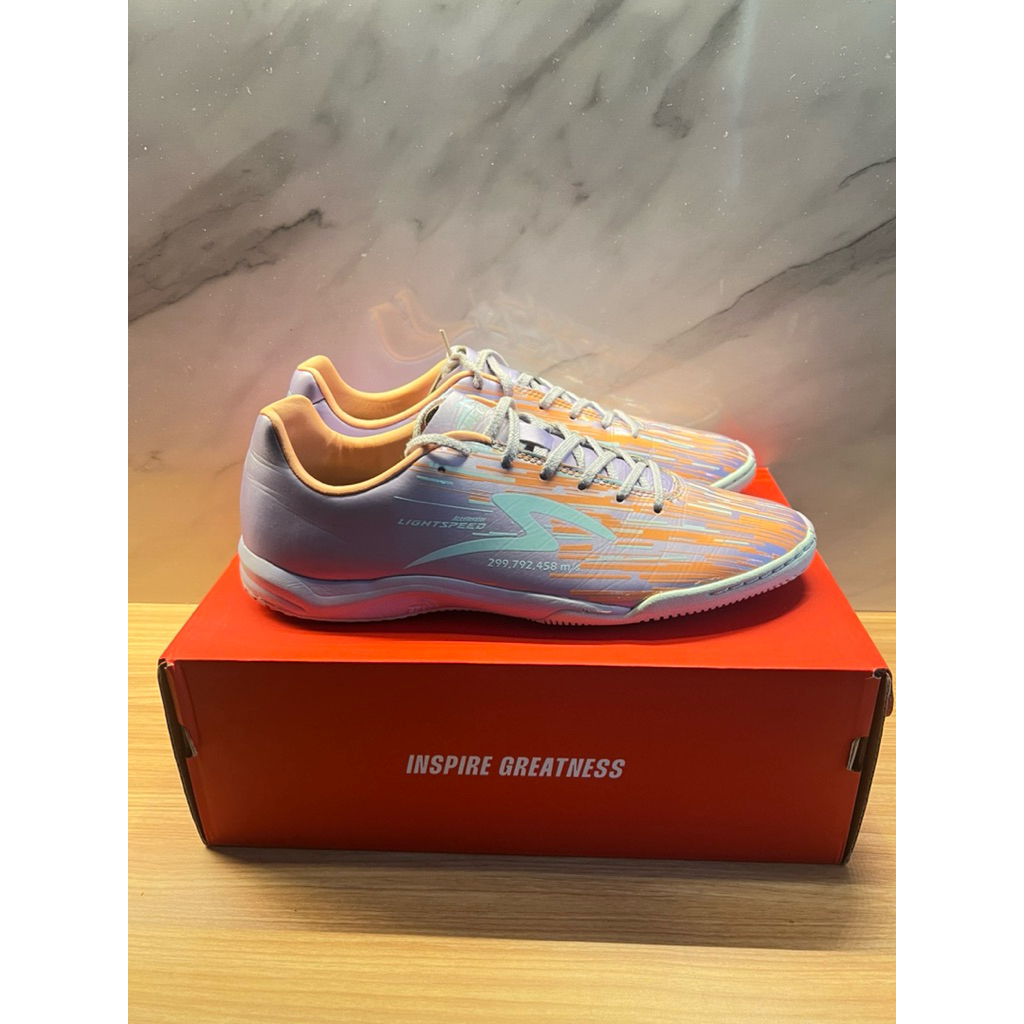 Specs Lightspeed Reborn Moonraker IN size 41 Likenew