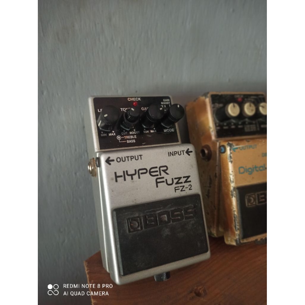 Efek Gitar Boss FZ-2 Hyper Fuzz Rare Item Second