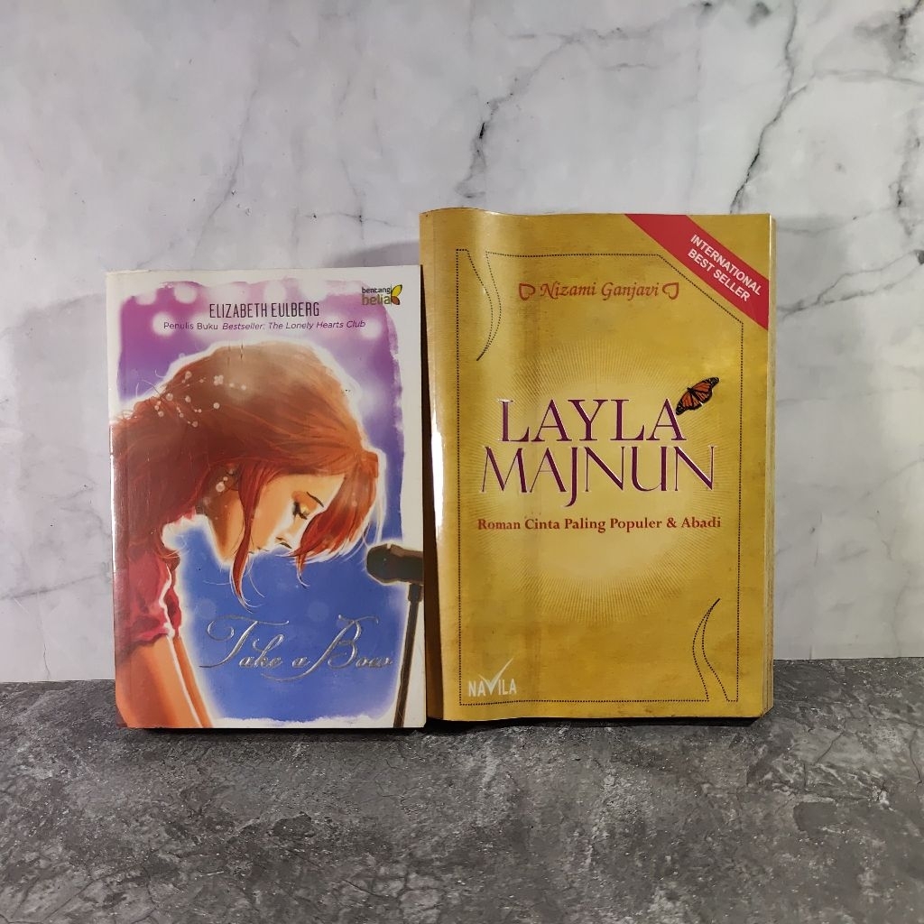 Buku Take A Bow, Layla Majnun, Nizami Ganjavi, Elizabeth Eulberg, Bentang Belia, Nizami Ganjavi