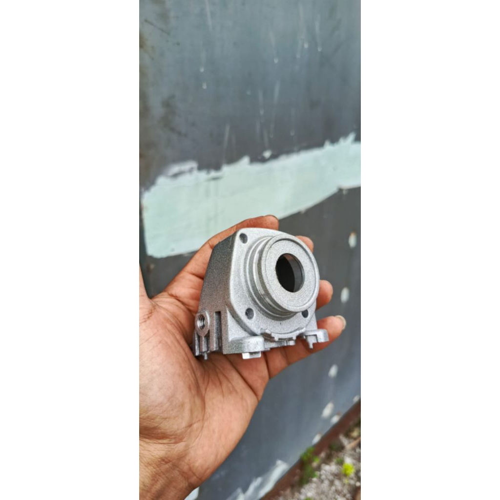 Kepala mesin gerinda modern M2350/9500