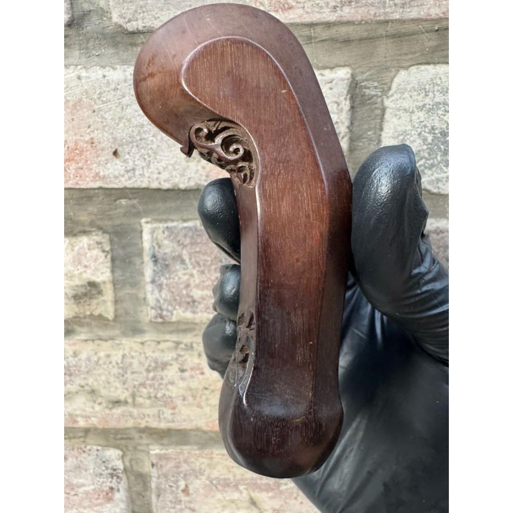 DEDER KERIS JEJERAN SOLO KAYU TAYUMAN KUNO PANJANG 10 CM BAHAN TEBAL DAN BERAT