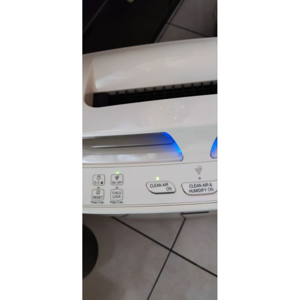 preloved sharp air purifier