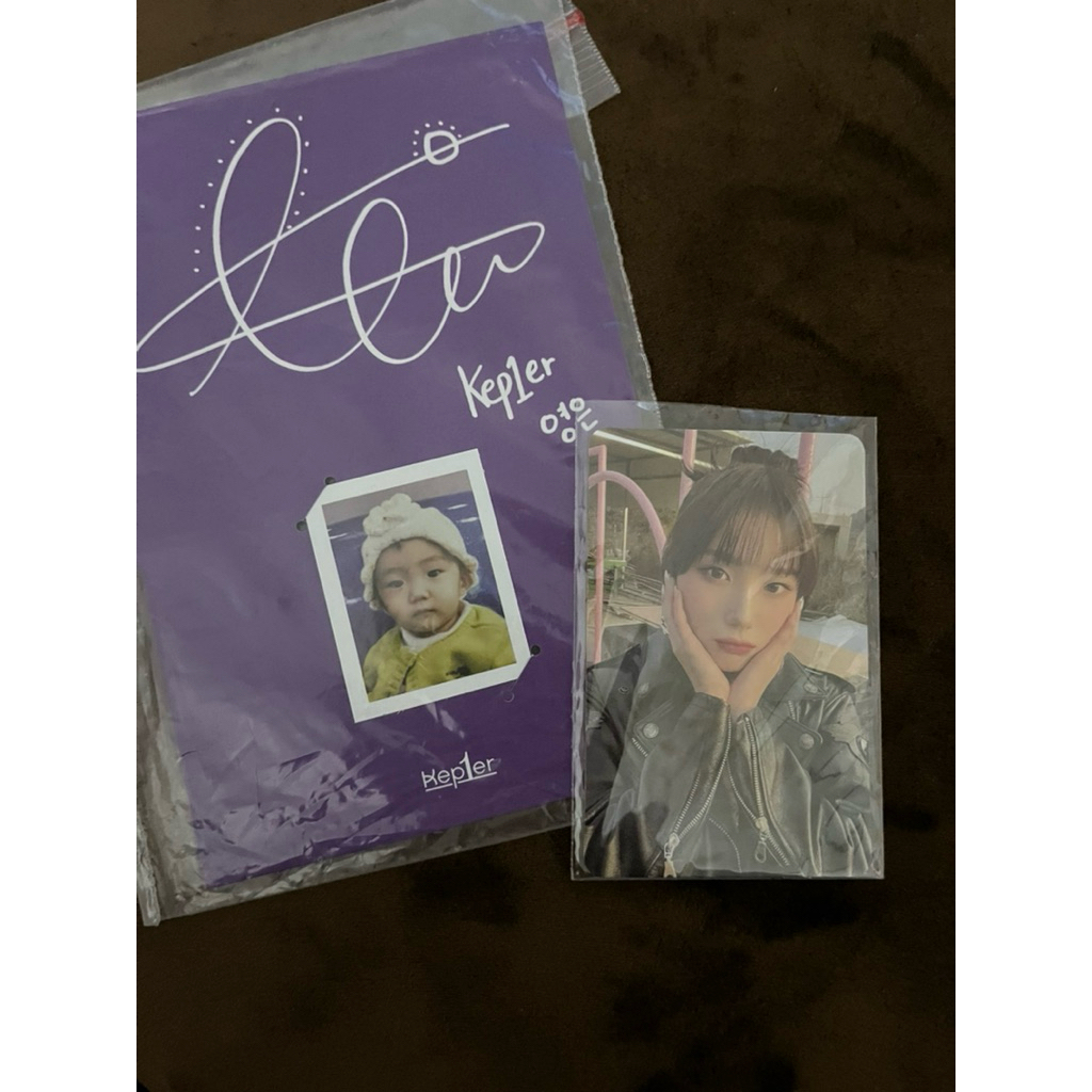 PHOTOCARD kep1er youngeun and baby card youngeun