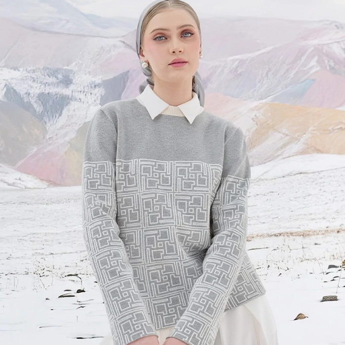 IVAN GUNAWAN PRIVE Jeanne Knitwear - Atasan Blouse Kemeja Sweater Knit Rajut Abu-abu Muda Light Grey