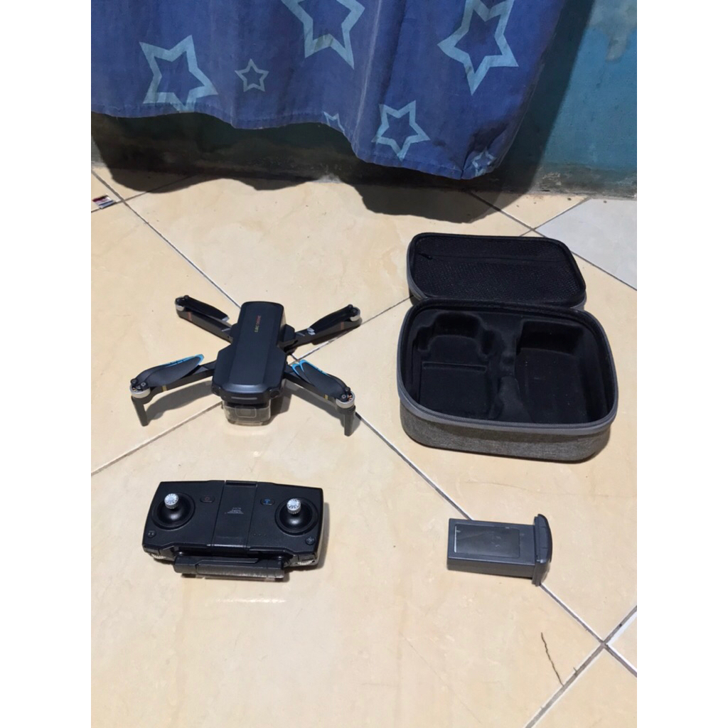 Drone second sjrc f5