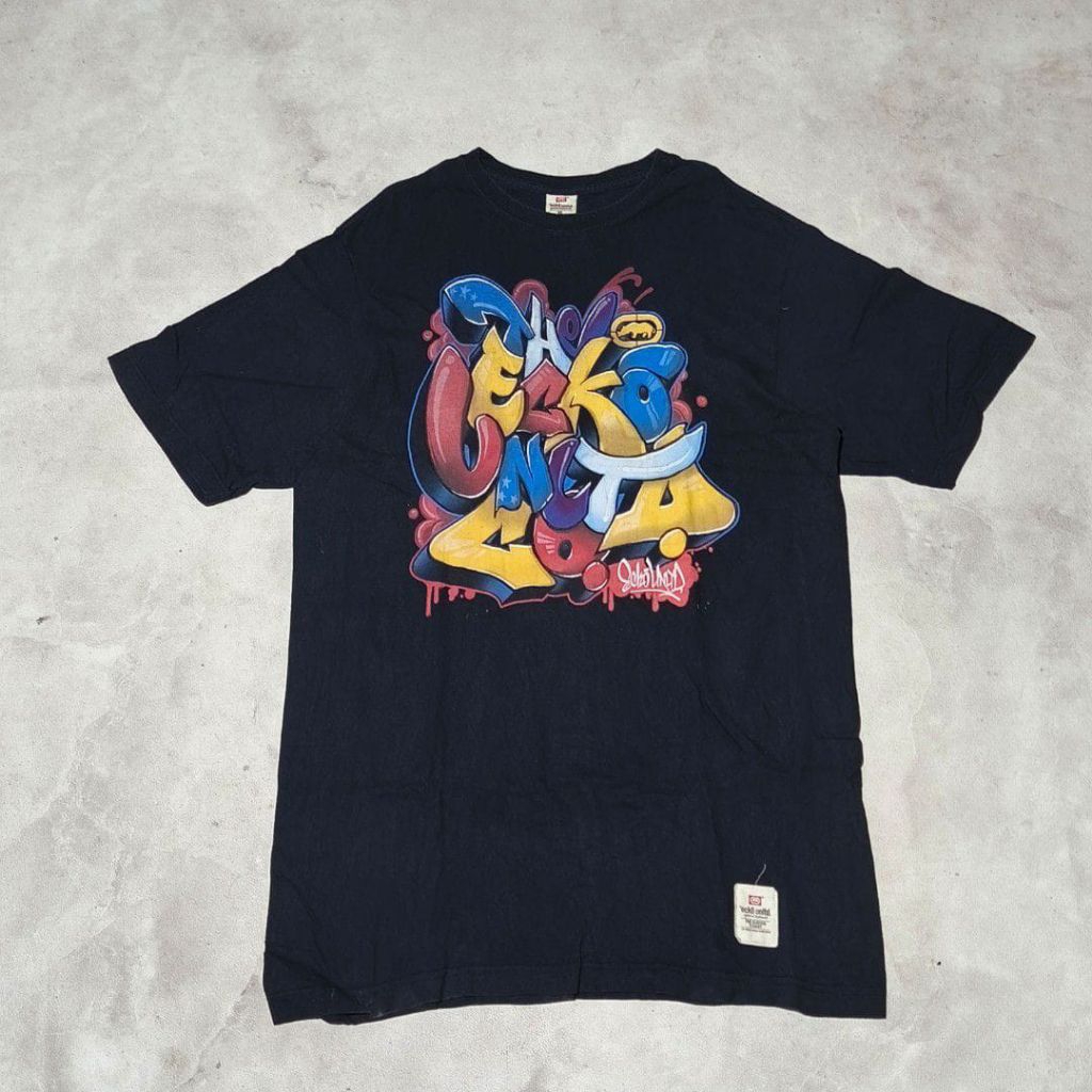 Baju kaos y2k ecko unltd vtg hitam