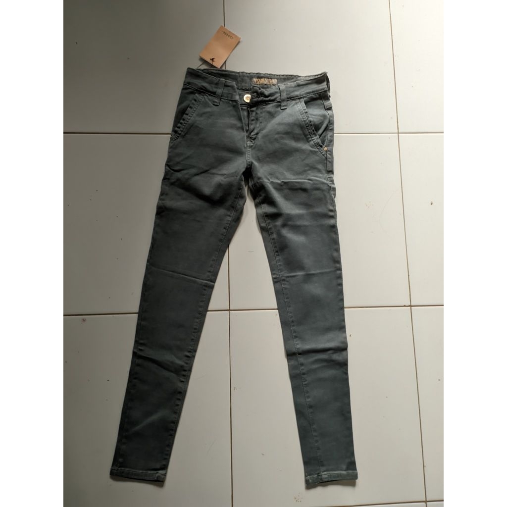 celana anak perempuan remaja SD reject / cacat produksi