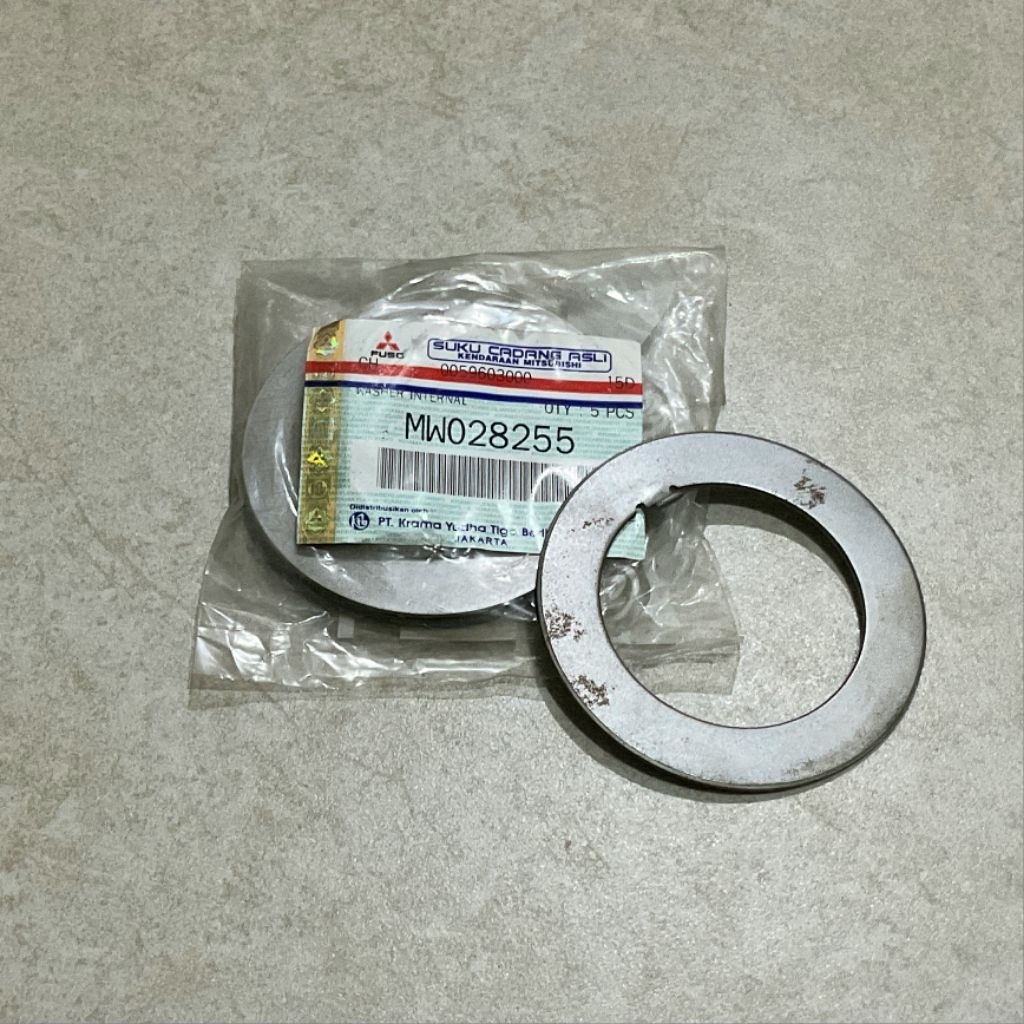 Ring As Roda Belakang Canter Asli