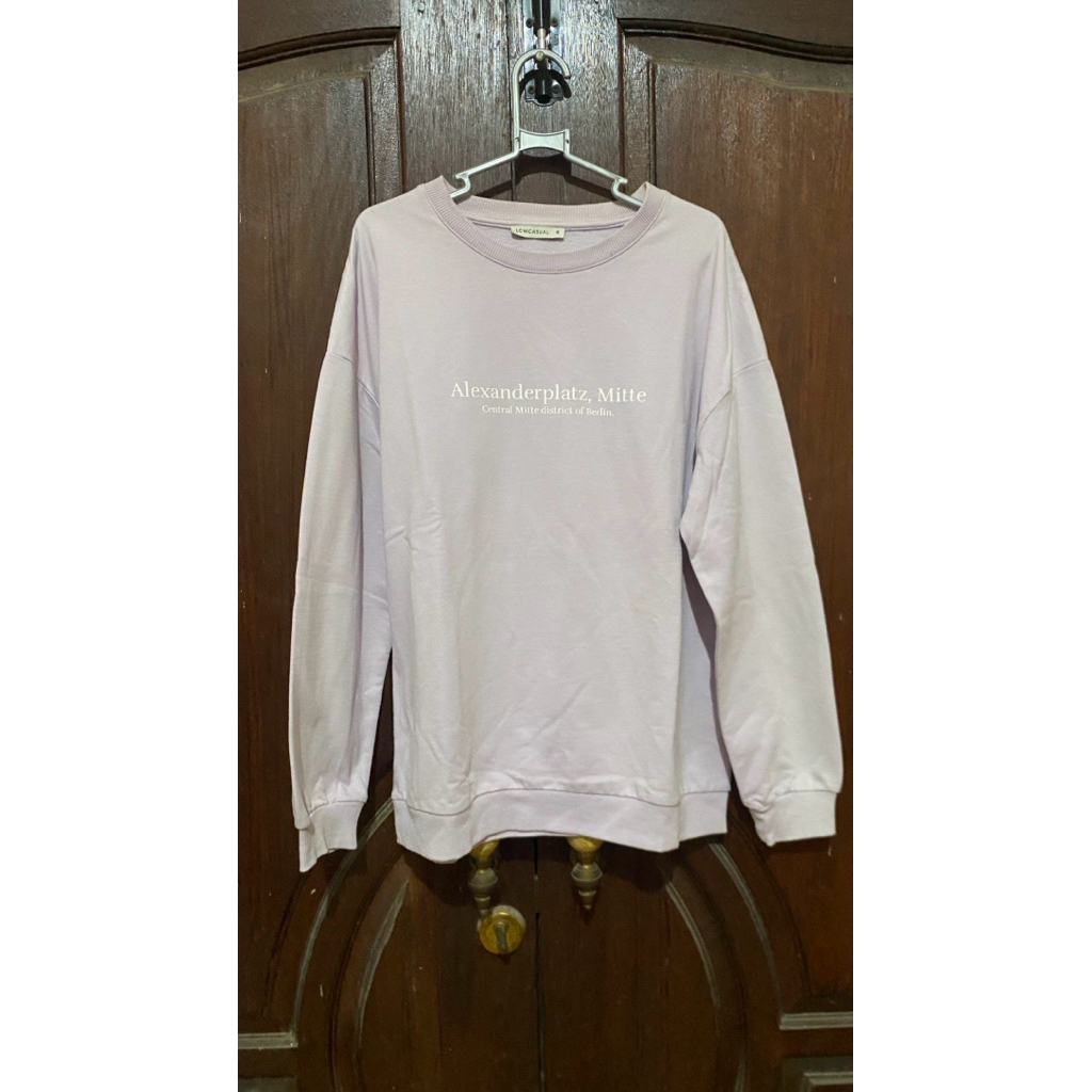 Sweater Wanita LC Waikiki Warna Lilac Preloved