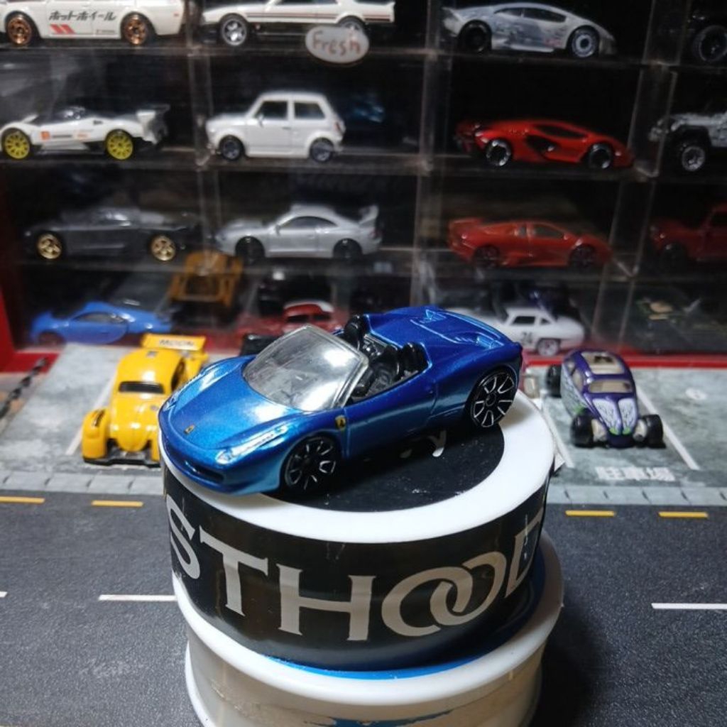 HOTWHEELS FERRARI 458 SPIDER