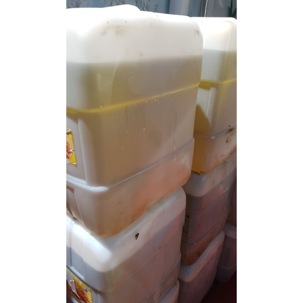 minyak curah sawit 18lt jerigen besar